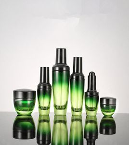 Bottiglia di vetro verde bottiglia cosmetica vuota bottiglia essence contagri spray crema cura della pelle imbottigliamento 15g 50g 3050100ml6777847