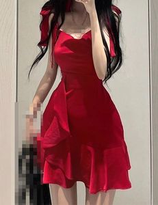 Letnia sukienka kantarska Ruffy przyprawy czerwony drobny czysty pożądanie wiatry w talii szczupła opakowanie modna krótka spódnica