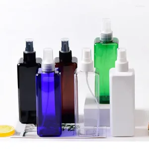 Garrafas de armazenamento 20pcs 300 ml de plástico quadrado vazio para perfumes recipiente de estimação com bomba de pulverizador névoa de névoa de spray pacote cosmético