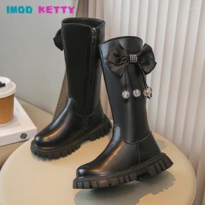 Botas 2024 crianças meninas de couro macio plataforma longa inverno inverno sólido calmo crianças sapatos casuais moda princesa alta