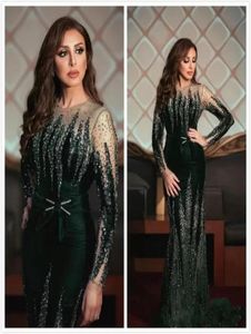 ASO EBI 2022 Arabisch Angham luxuriöser Meerjungfrau Abendkleider Perlen Kristalle Prom Kleider Velvet Formal Party Zweiter Empfang Gow1315184