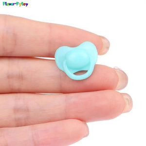 20Pcs Miniature Doll Pacifier Expression Toy Accessories Plastic Toys Playhouse Childrens House Random Color 240409