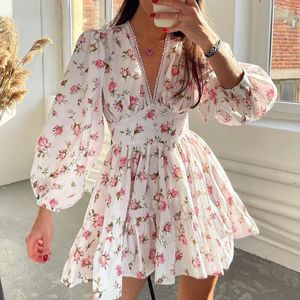 Mode Womens Floral Print Mini Kleid Sommer Langarm Tiefe V Hals High Taille A-Line Kleid Streetstyle S-XL 240412