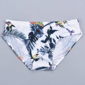 Underbyxor sexiga underkläder män vackra blommor tryck avslappnade shorts homme manliga bekväma mäns andningsbara trosor