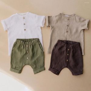 服セットサマーボーイセットコットンリネンシャツと子供のためのショートパンツファッションの子供たち