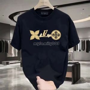 Nowe luksusowe tshirt mężczyzn Tshirt Louisevittonly Women Projektantki T koszule Krótka letnia moda swobodna z marką Wysokiej jakości projektanci T-shirt S-3xl 19