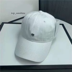 Buły Hat Trendy Designers Women Designer Hats Regulowane odpowiednie dla wszystkich OCNS Lukse Canvas Man Polo Cap Snapback Hip Hop Style HG111 H4