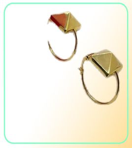 Fashion Golden Earring for Women Bejdia Projektantki Kolczyki Women Diamentowe kolczyki Luksusowe Square V Projektanci Studs Studs Hoop3220263