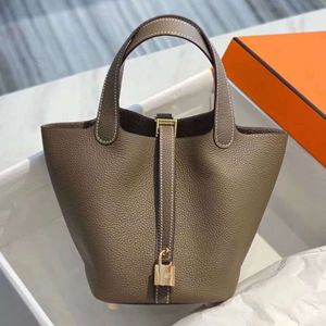 2024 5a Real leather new shoulder bags bucket women shopping bag designer handbags high quality Cross Body with lock picotin Shopping Tote