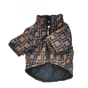 Brand Dog Clothes Designer Abbigliamento per cani Modello di lettere classico Pet inverno Coats Giacche da cucciolo caldo Abbigliamento da cucciolo Bulldog francese Chihuahua Schnauzer