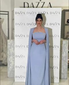 Light Sky Blue Stretch Satin Mermaid Prom Dresses Axless Cap Long Sleeves Crystals Aftonklänningar Golvlängd Kvinnor Celebrity Party klänningar