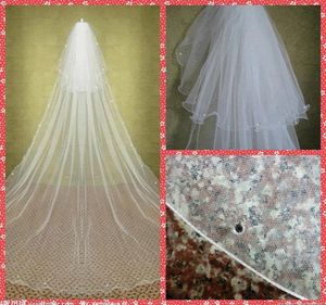 Elegante Two camadas camadas com miçangas de casamento véus de casamento Catedral vintage véus de noiva 2015 acessórios de cabelo de noiva com pente rhinest3274513