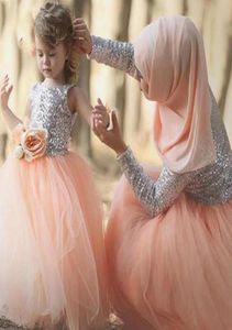 Suudi Arabistan Sizli Uzun Kollu Balo Elbiseleri Gümüş ve Şeftali Pembe Akşam Elbise Dubai Kadın Ucuz Resmi Parti Vestidos Custom2018840