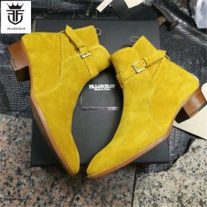 Boots 2019 New Calsle Strap Yellow Soede Boots Wedge مدببة إصبع القدم أحذية مصنوعة يدويًا مخصصة أحذية جلدية عالية الجودة