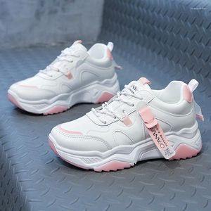Sıradan Ayakkabı Moda Küçük Beyaz Koreli Sneaker 2024 Kadın Bahar Sonbahar Vulkanize Platform