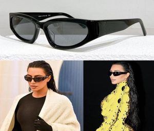 Спортивные плавательные солнцезащитные очки черная био -инъекционная нейлонные женщины мужчины 2022 дизайнер роскошных брендов Swift Round Goggle 0157S Sun Glasses UV407652455