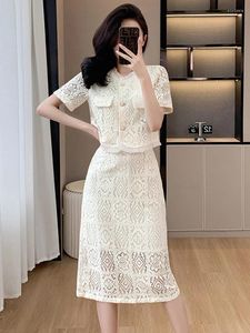 Vestidos de trabalho French Lace elegante conjunto de duas peças para mulheres babados de retalhos de retalhos de camisa alta cintura alta roupa feminina roupa feminina