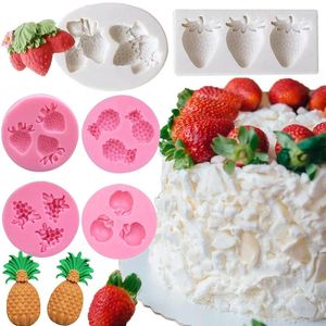 Moldões de cozimento Morango Mirrawberry Blueberry Pineapple Fruit Silicone Mold Fondant Jelly Candy Resin Bolo Decoration Tool Supplies