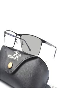 Okulary przeciwsłoneczne UV przejściowe Pochromic Progresywne okulary czytania Mężczyźni Multogokalne punkty dla czytelnika w pobliżu dalekiego wzroku Diopter FML6822022
