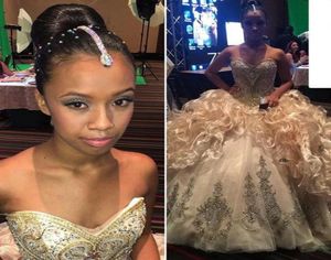 2016 New Luxury Bling Rhinestone Crystals Quinceanera Dresses Embroidery Sexy Gold Organza Sweet 16 Formals Prom Ball Party3292664