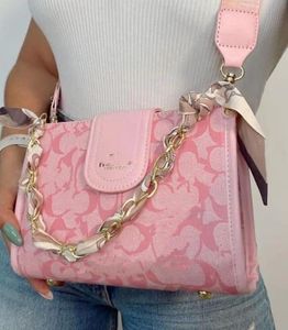 New Personalized Old Flower Women's Bag Fashion Designer Bag Popular Letter Crossbody Shoulder Bag Trendy size p118