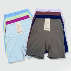 2024 ll shorts de ioga alta cintura nua sentimento de 8 polegadas de calça curta ginástica Lulu para esportes fitness push up correndo perneiras