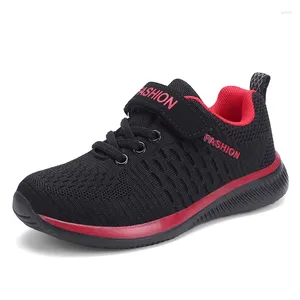 Sıradan ayakkabılar unisex çocuk spor ayakkabıları hafif nefes alabilen örgü çocuklar, spor aşınmasına dirençli kayma olmayan zapatos boyutu 28-39