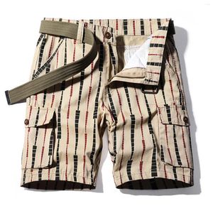 Pantaloni da uomo maschili solidi pantaloncini estivi cuciture di moda pantaloncini a strisce a strisce complessive sottili sottili pantaloni a piante multiple per uomo