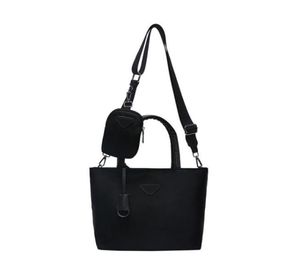2022 Sprzedawanie projektantów mody luksusowe torby na ramię Oxford Canvas torebki portfel Portfel Woman Bags Crossbody Bag hobo torebki 3484083