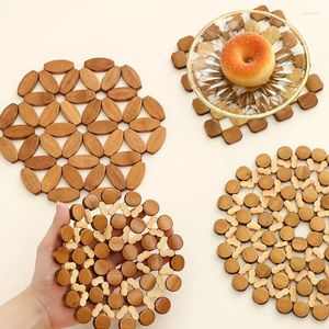 テーブルマット竹の木製の丸/正方形の形状コースターに対するマット断熱パッドノンスリップパンカップ中空キッチンツール