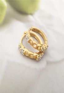 Hoop Huggie Gold Plate Classic Ear Buckle for Women Trendy Color Small Circle Earrings Punk Hip Hop smycken Tillbehör Hoop3131762