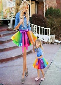 Girls Tutu kjolar prinsessan balett kjol barn designer kläder baby regnbåge mini kjolar scen dane slitage pettiskirts bälte dance ski9715052