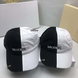 New Paris belenciaga Black and White Contrast Baseball Hat Pure Cotton Couple Duck Tongue Hat Casual Fashion Sunscreen Hat Embroidered Letter Style