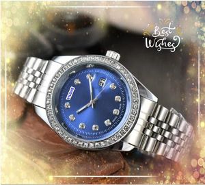 Unisex Womens Mens Diamonds Кольцо Dot Watches 40 мм высококачественные высококачественные роскошные автоматическое движение кварцевого движения часы золото золото серебряное цвет милый цепный браслет часы подарки