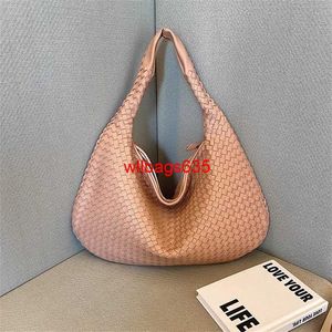 Bolsas de lúpulo de couro Bottegveneta exclusivas Bolsa de Undermail Francesa para Mulheres Em 2024 Novo Versátil e Versátil para Larg de Viagem Têm Logo HBAAJZ