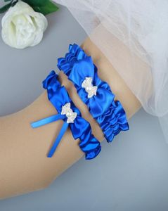 Hochzeitstürme für Braut blau rotes Brautbein -Strumpfband Gürtel Set -Strass -Kristalle Satinbandgröße von 15 bis 23 Zoll5690131