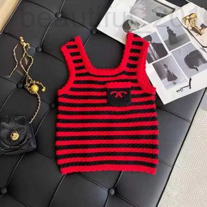 Kadın Tankları Camis Designer Erken Bahar Yeni Nanyou Cha Yaşını Azaltan tatlı Akademi Tarzı İnce Fit ve Zayıflama Kontrast Renk Stripe Cep Örme THANK TOP RY8I