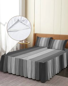 Vintage Black And White Gray Gradual Wood Grain Bed Skirt Fitted Bedspread With Pillowcases Mattress Cover Bedding Set Sheet 240415