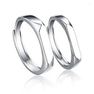 Rings de cluster Trendência da moda S925 Silver Inclaid 5A Zircon Ladies Personalidade simples Anel de design original