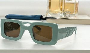 Sommer -Sonnenbrille 0899 Style UV -Schutz Vintage Board Full Frame Fashion Brille Random Box4033494