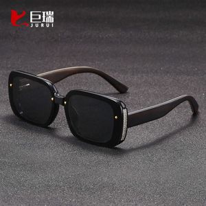 New Bamboo and Wood Legged Polarized Sunglasses Women's Trendy Square Round Frame Diamond Edge Glasses