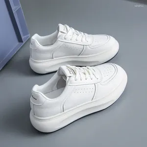 Scarpe casual vera pelle da ginnastica di sneaker altezza aumentando la suola in gomma resistente all'usura anti-slip zapatos para mujeres