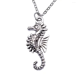 Pendant Necklaces 1pcs Hippocampal Chain Necklace Car Jewelry For Woman Wholesale Length 40 5cm