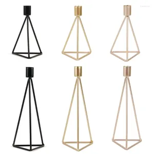 Porta di candele Porta in metallo di lusso GEOMETRIC CANDLESTICH FASHIO CANDIO CANDELLO CANDELABRA CANDELLO DECORAZIONE CHIE C7AD