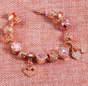 Großhandel-Europäische und amerikanische herzförmige Anhängerarmband für Stil DIY ROSE GOLD GLOTTEN ARBRAKET SCHULZE