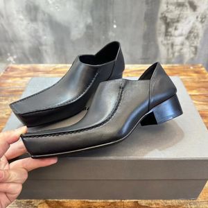 24 Nya modemän Romeo Mule Paris Designer Shoes Luxury Calfskin äkta läder Kvinnor Patent Läderklänningskor Size 35-44