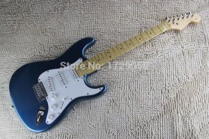 ギターストラトキャスターフリーシッピングチャイニーズギターファクトリーダイレクト卸売新しいセントメタリックブルーカラーメープルフィンガーボード6弦電気