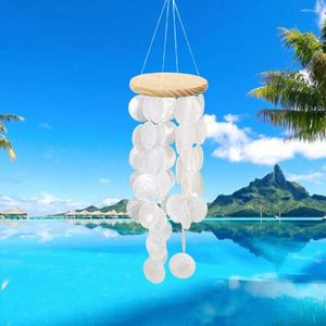 Dekorativa figurer Simple Capiz Shell Wind Chime Vit Färgglada hängande ornament inomhus utomhus veranda trädgård sovrum balkong heminredning