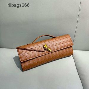 SHATE -BAG -Handtasche Single Andiamo Handtaschen Lady Cowhide Cros Long Clutch Horizontale Taschen Frauen Baguette Venetass Bottegs Weben Bankett New YVC4