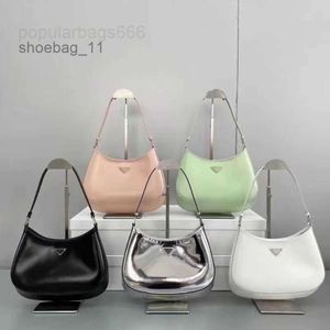 Hobo Medieval Underarm cleo bag One Shoulder Handbag 2024 New Fashion Versatile French p Home Womens Bag